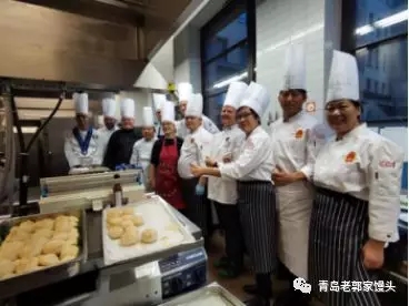 郭秀青在芬蘭“中國美食之夜” 與各國30名頂尖大師一同展示廚藝